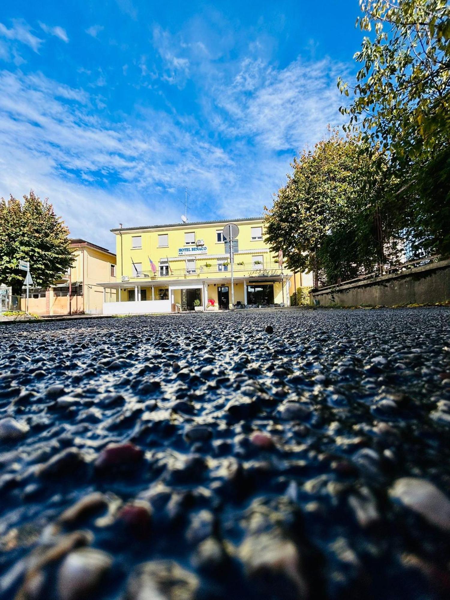 Hotel Benaco Mavras Peschiera del Garda Eksteriør bilde