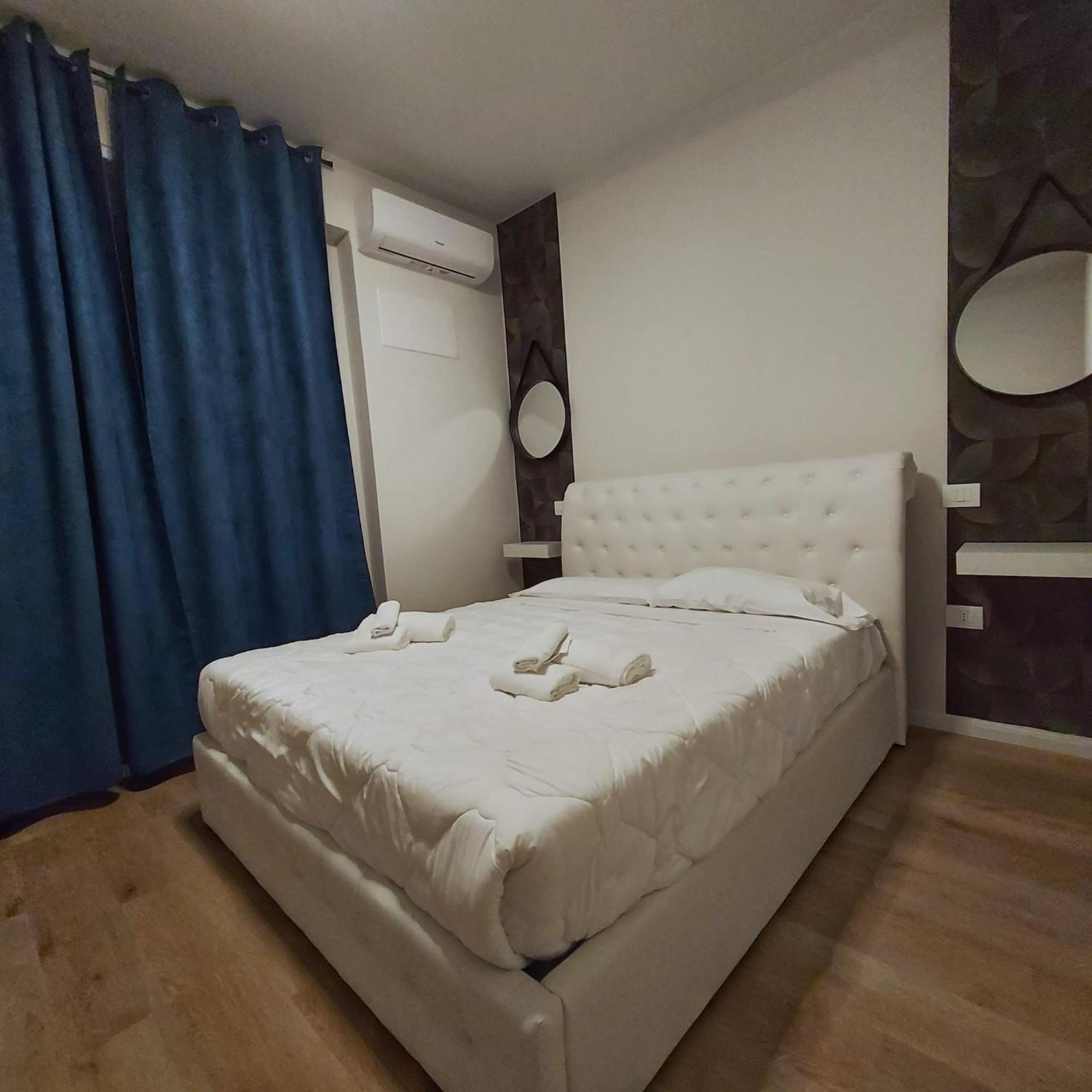 Hotel Benaco Mavras Peschiera del Garda Eksteriør bilde